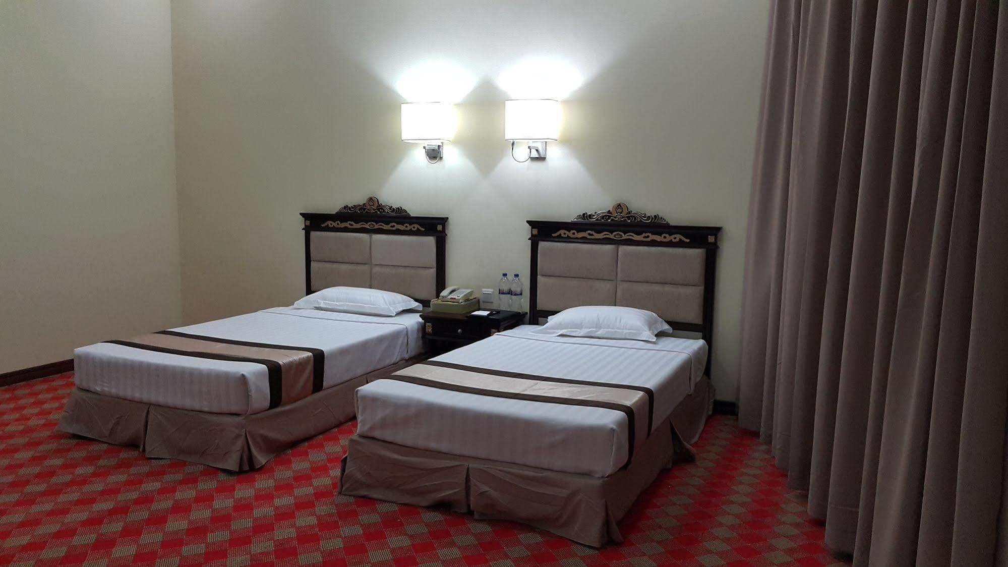 Sky Man Hotel Gyogon Exterior foto